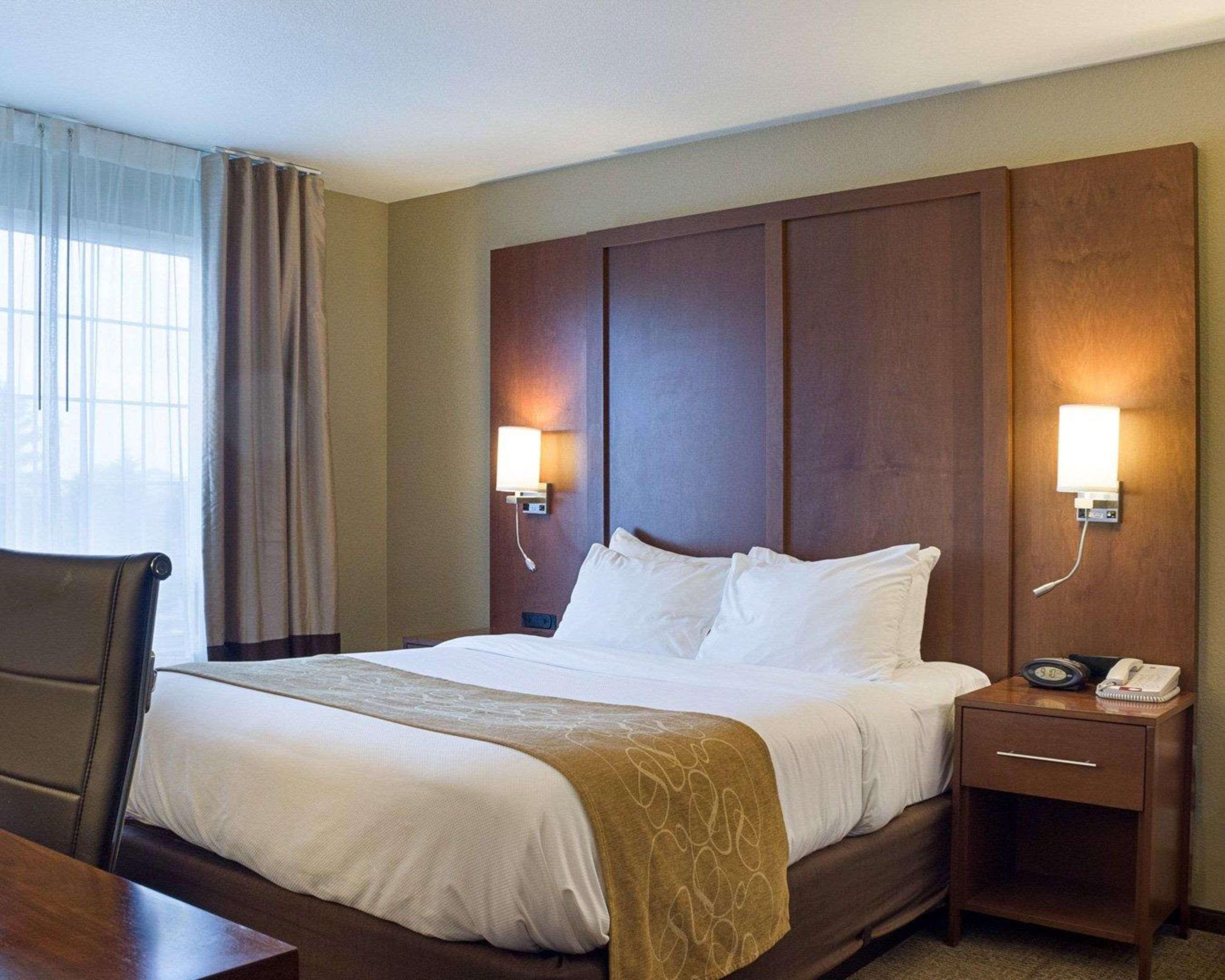 Comfort Suites Minot Ngoại thất bức ảnh
