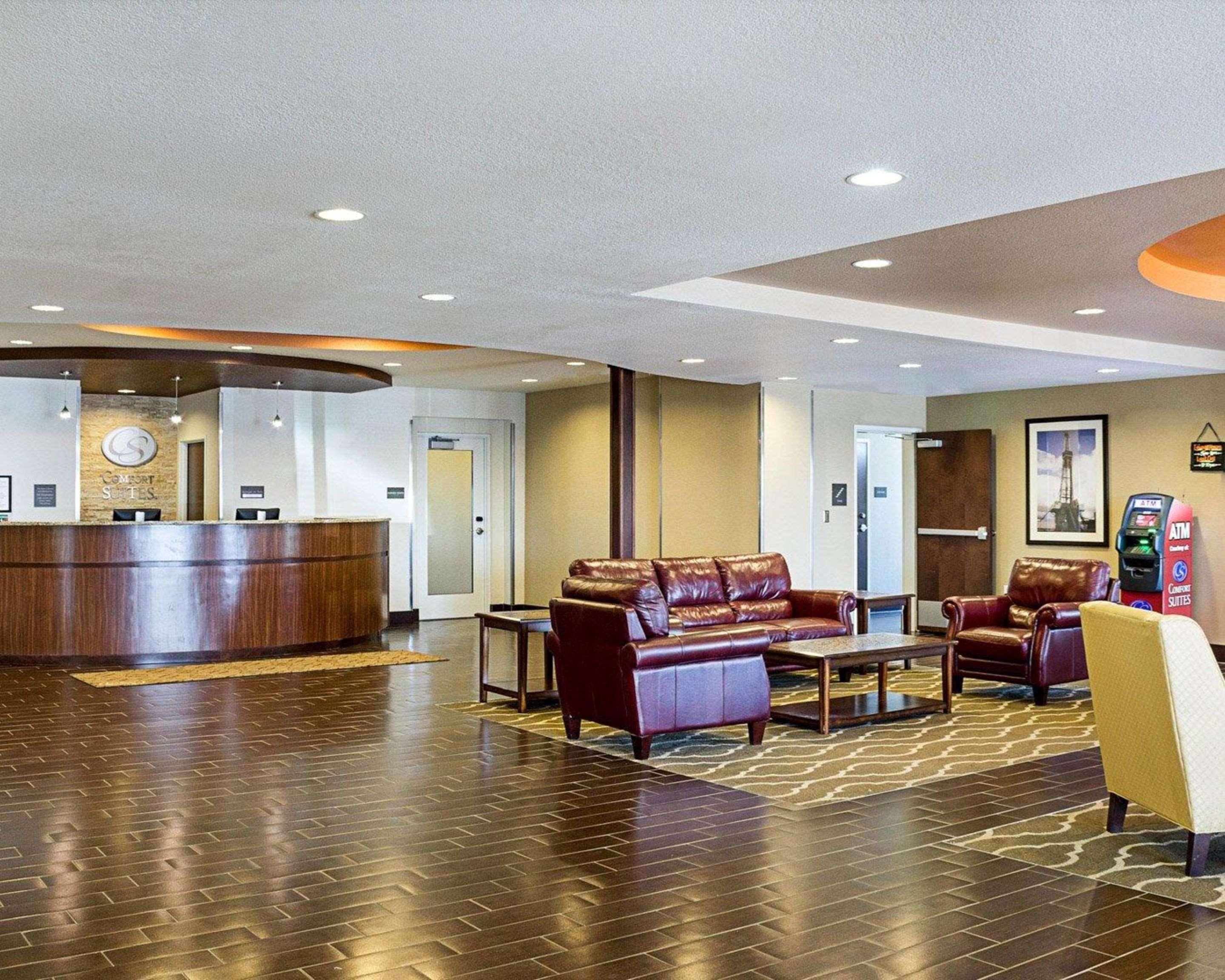 Comfort Suites Minot Ngoại thất bức ảnh