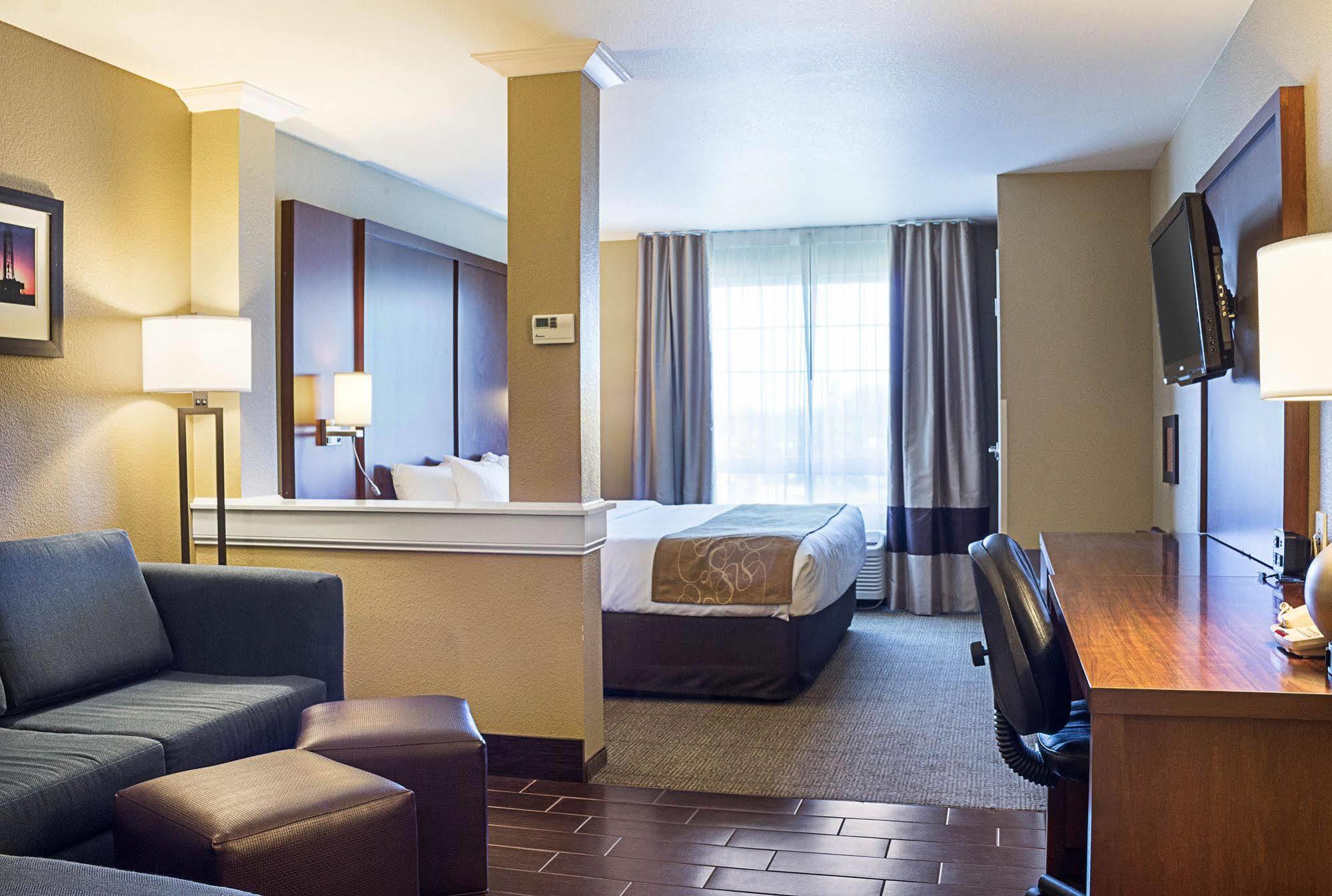 Comfort Suites Minot Ngoại thất bức ảnh