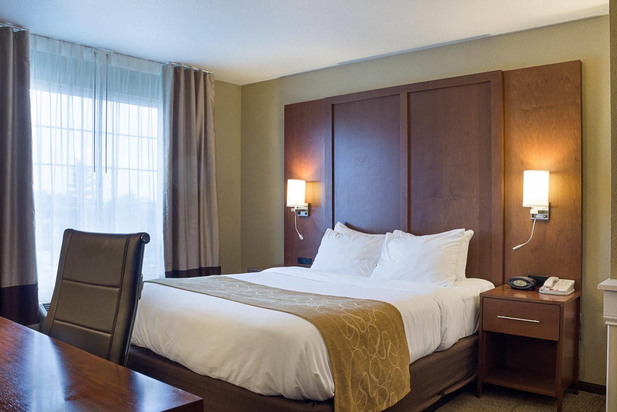 Comfort Suites Minot Ngoại thất bức ảnh